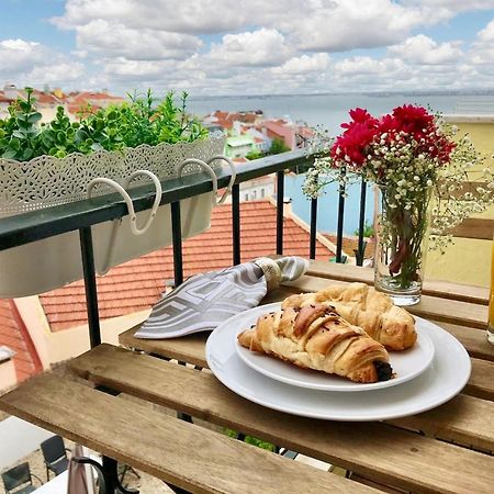 Comfortable Apartment With Balcony And Sea View In Lisbon 50 M² Ngoại thất bức ảnh